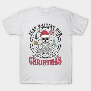 "Im Waiting for Christmas" Skeleton T-Shirt